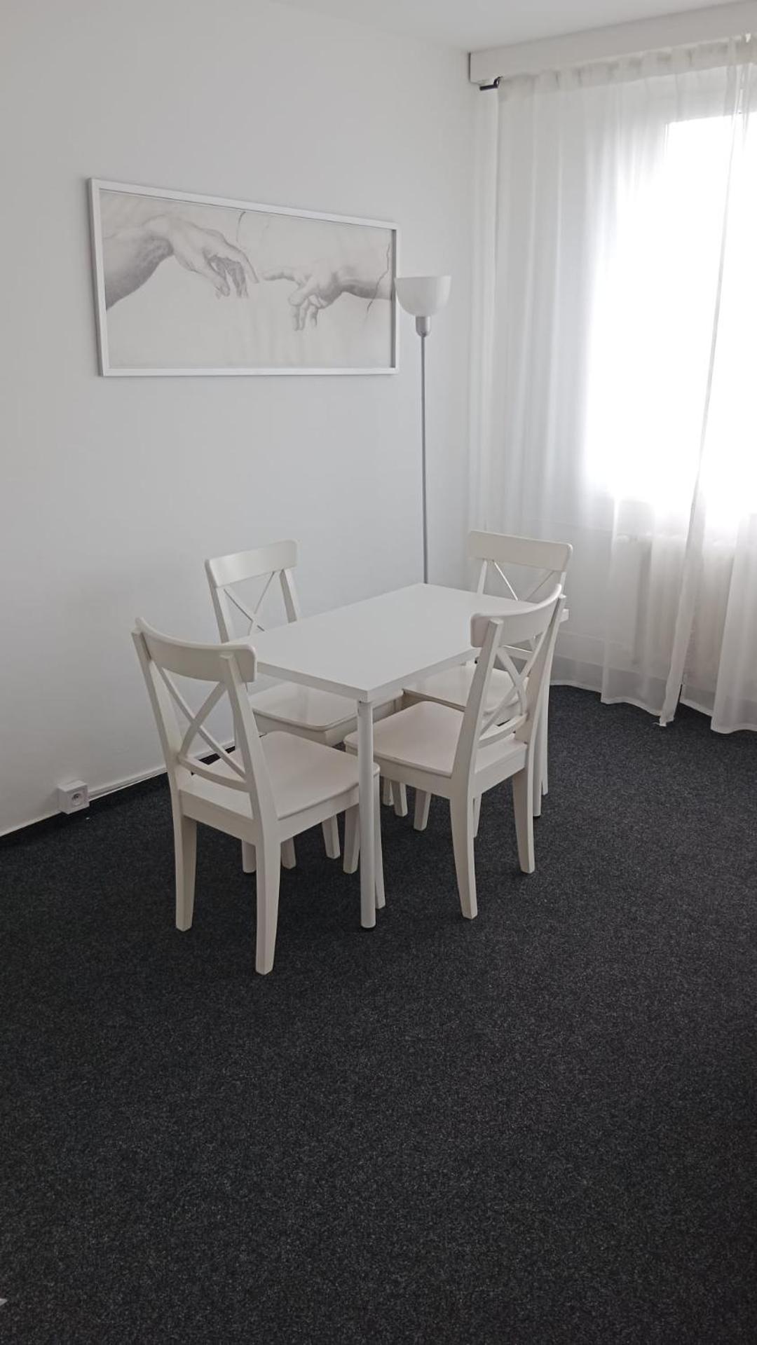 Apartmány Bryksova Praga Exterior foto